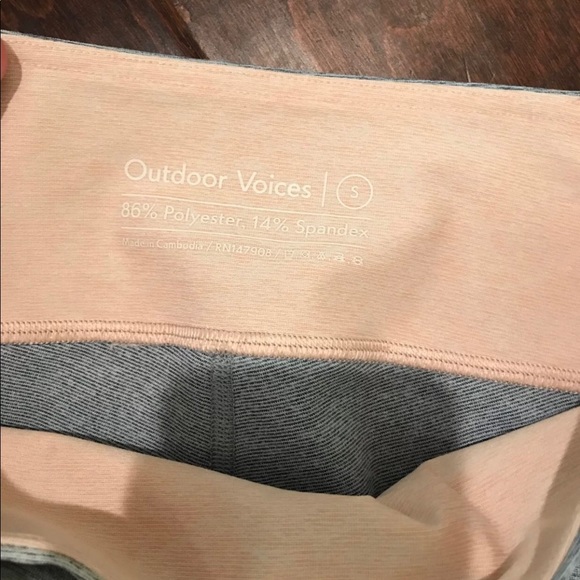 SOLD ON DEPOP Outdoor Voice Spring - Picture 5 of 5